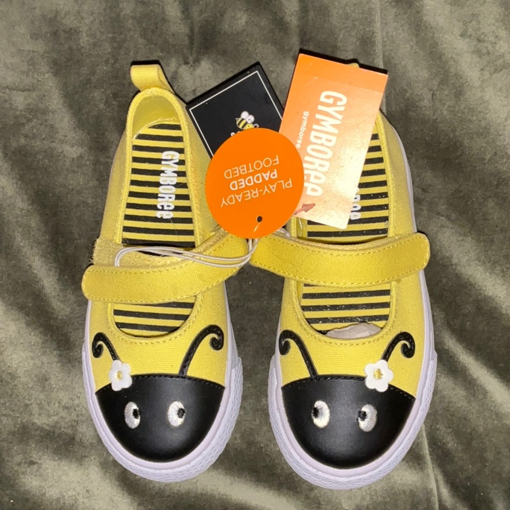 Kids Shoes With a Bee